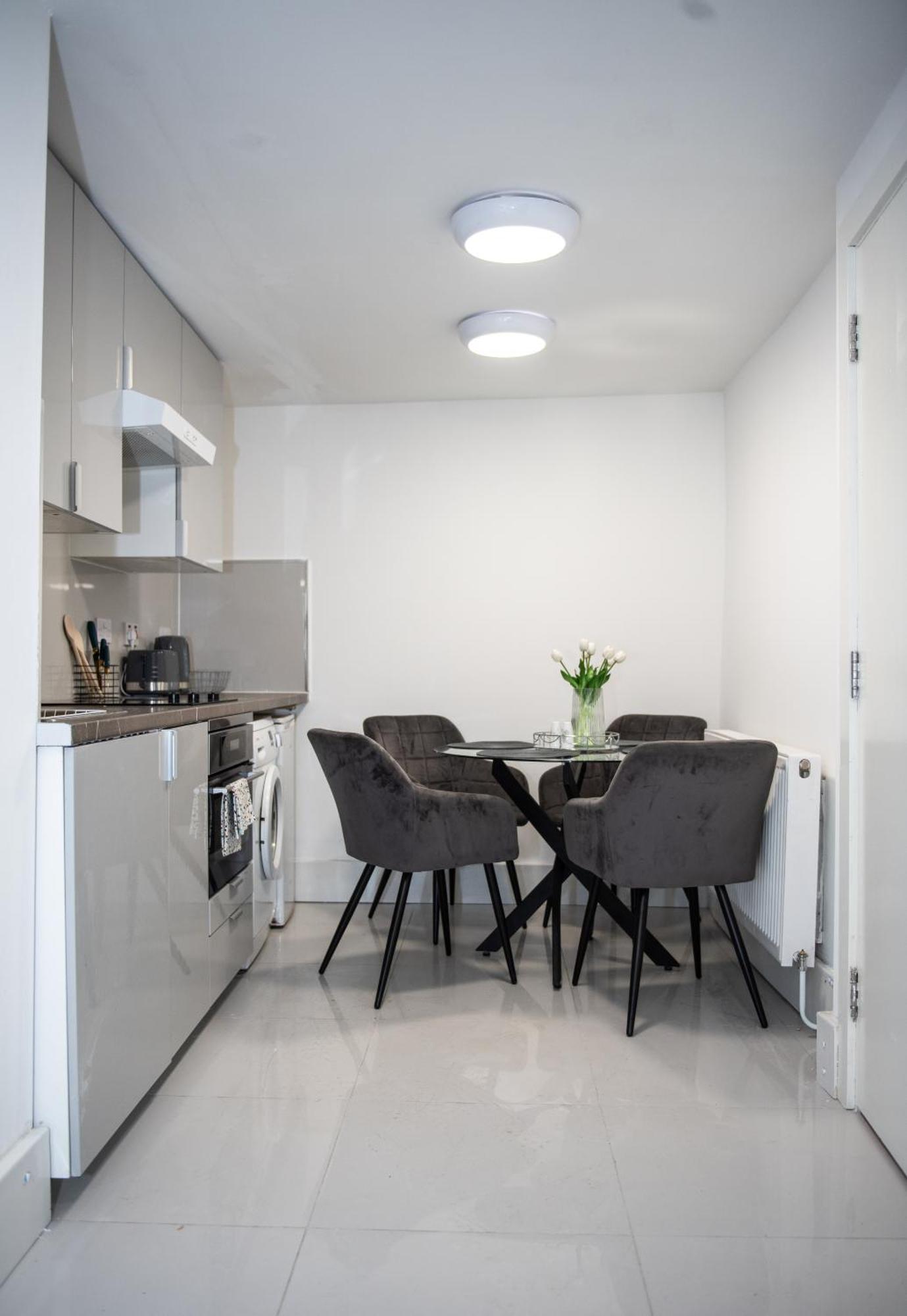 1B Apartment, 30 Mins To Oxford Street London Exterior photo